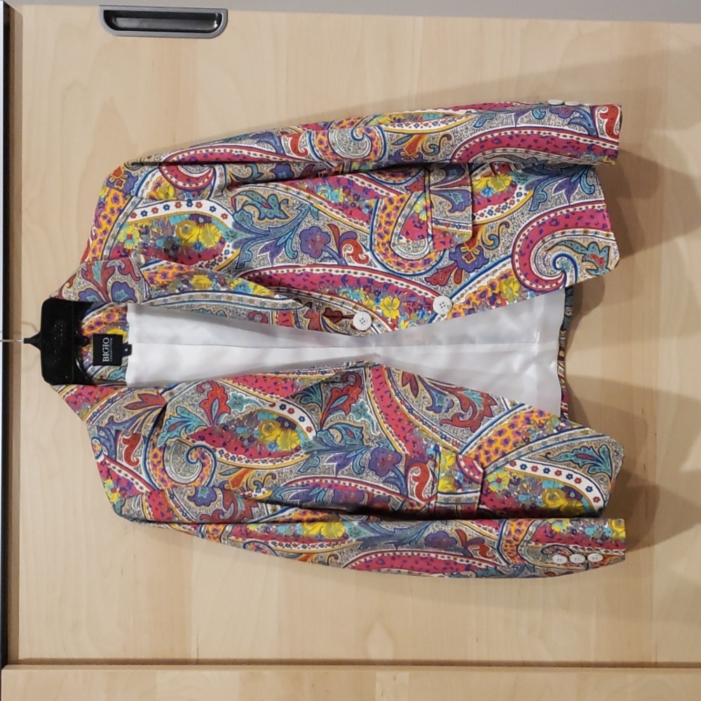 Bigio Collection suit jacket, size 4